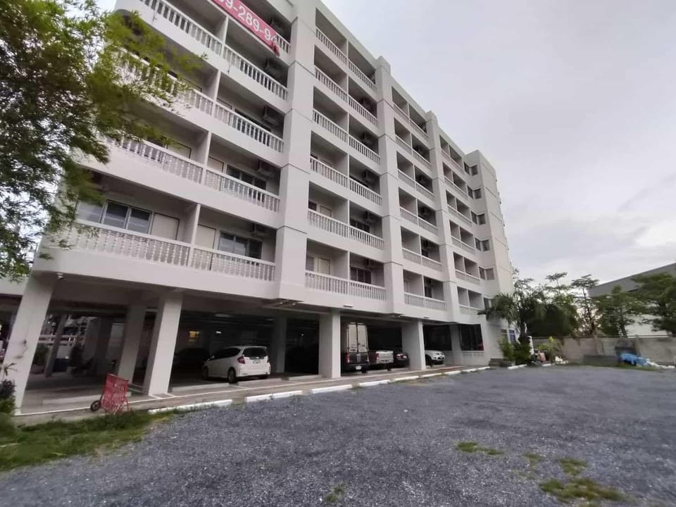 EXII Hotel (M4 Resident) Hotel in Thailand