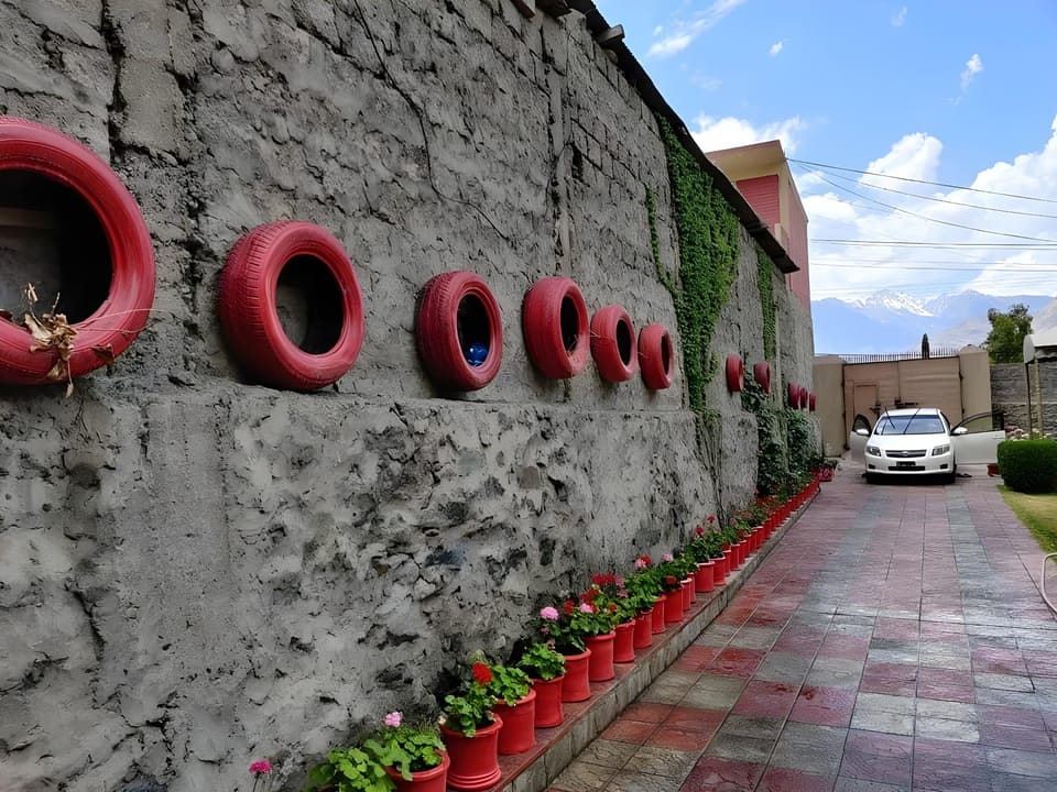 Bottleneck Lodges Hotel in Pakistan