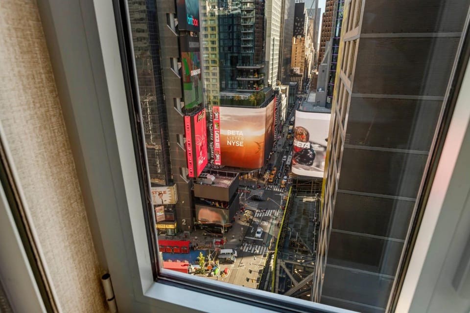 Cambria Hotel New York Times Square Hotel in Midtown