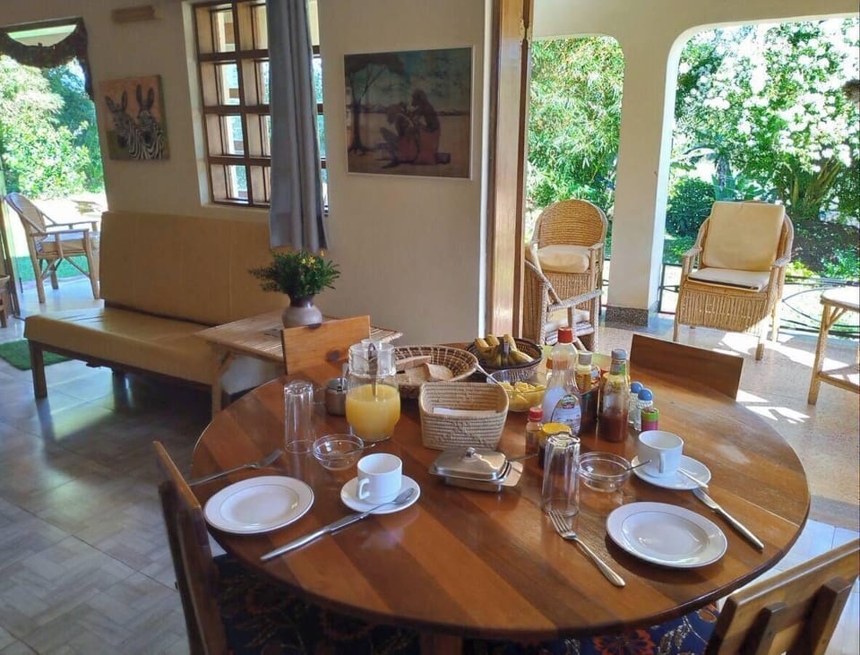 Ruwenzori View Guesthouse Hotel in Uganda