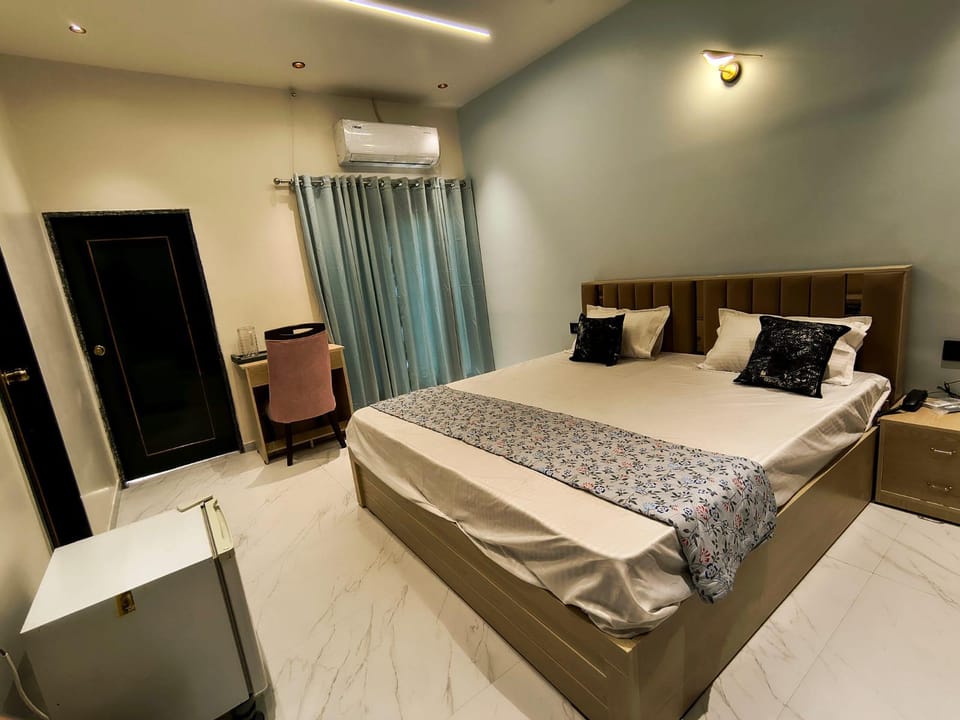 Amenity (Guest room)