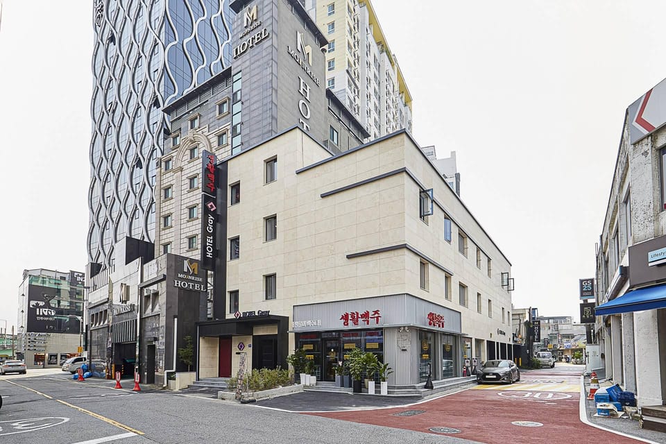 YONGIN HOTEL GRAY Hotel in Gyeonggi-do