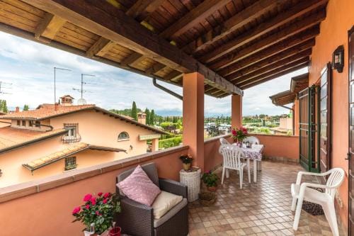 BellaSirmione Holiday Apartments Hotel in Sirmione