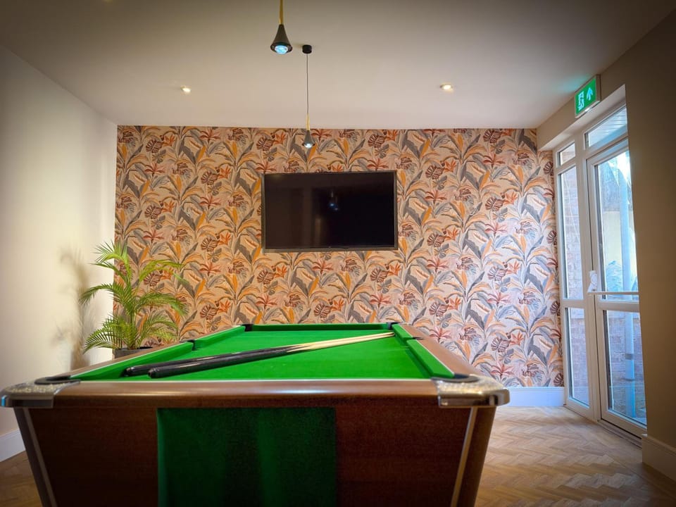 Emerald Tide Hotel - Blackpool Hotel in Blackpool
