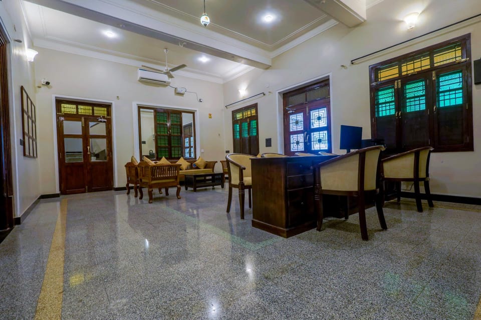 Palais de Pondichéry Elite Hotel in Puducherry