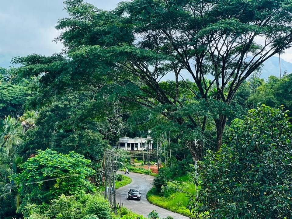 Hide Away Apartment hotel in Kerala