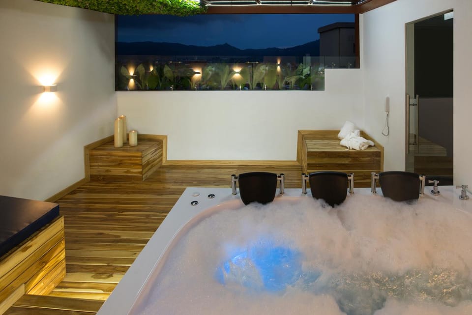 Lancaster House Suites Hotel Hotel in Bogota