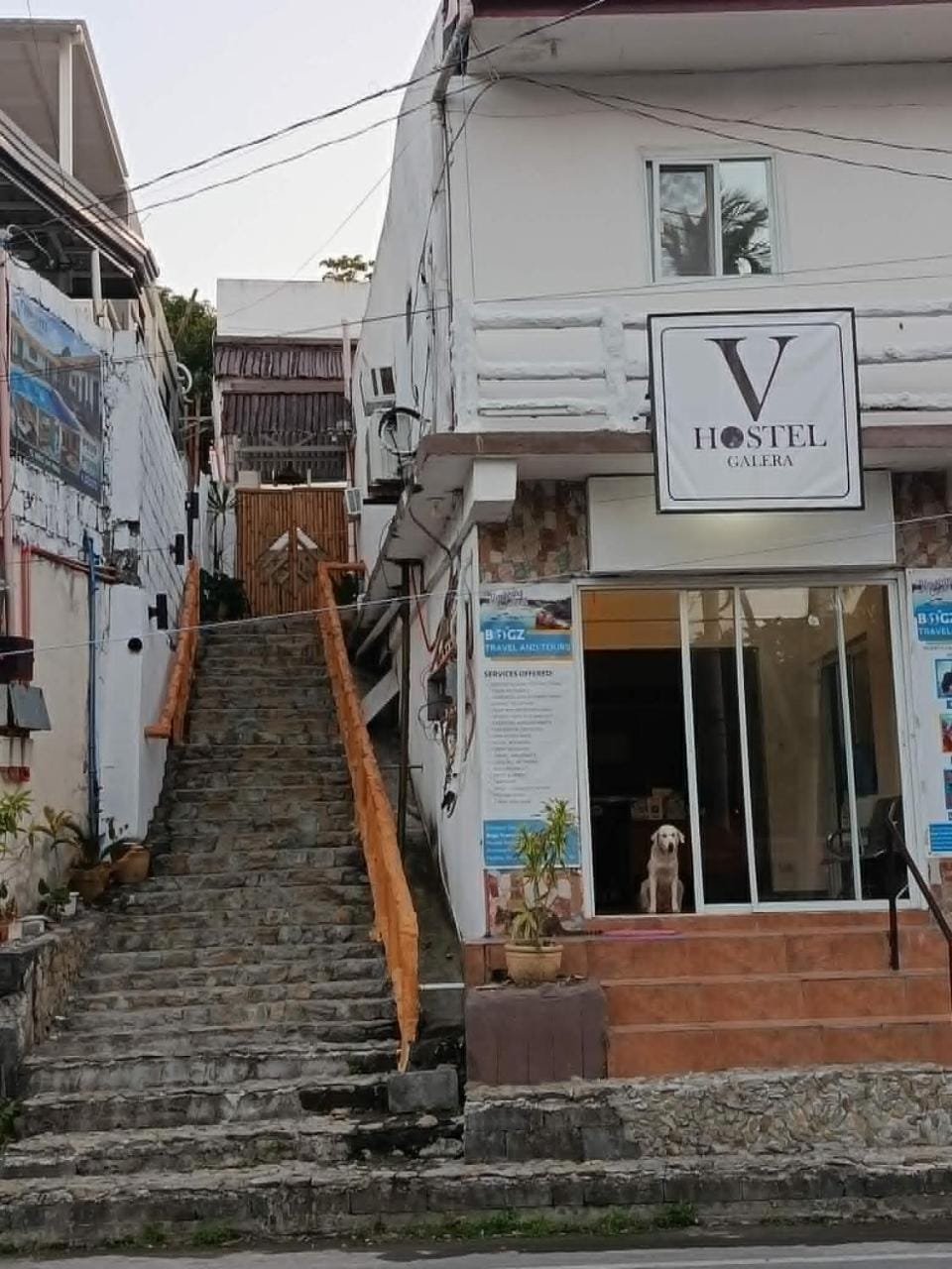 V Hostel Galera Inn in Puerto Galera