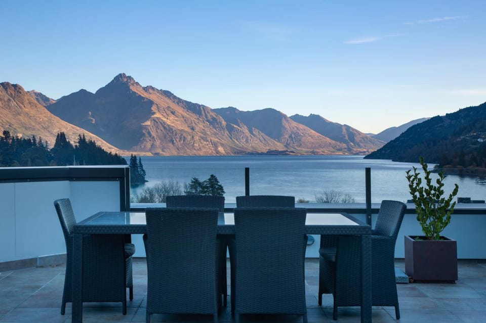 The Glebe Apartment hotel in Queenstown