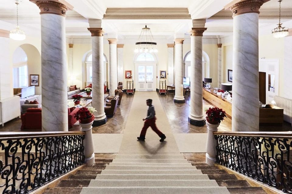 Maloja Palace Apartments Hotel in Canton of Grisons
