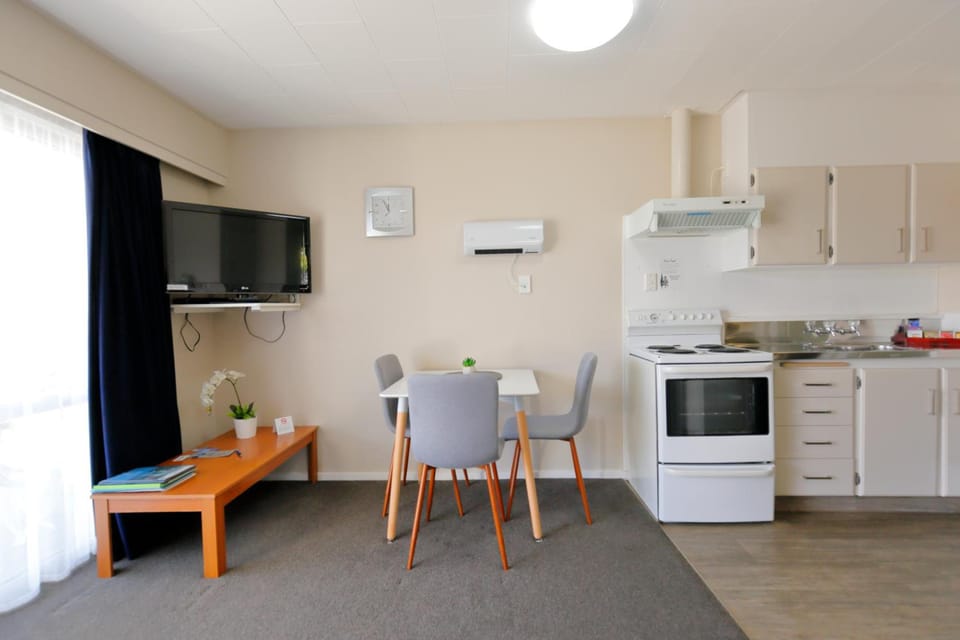 Aden Motel Motel in Te Anau
