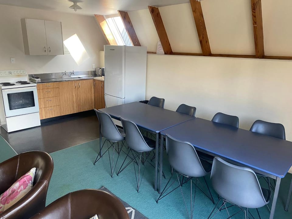 Mountain Chalet Motels Motel in Twizel