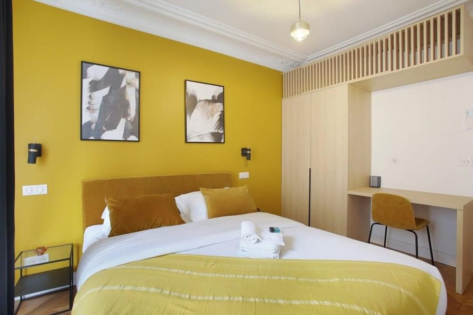 Sublime Apartment With AC Louvre Museum Hotel in Paris