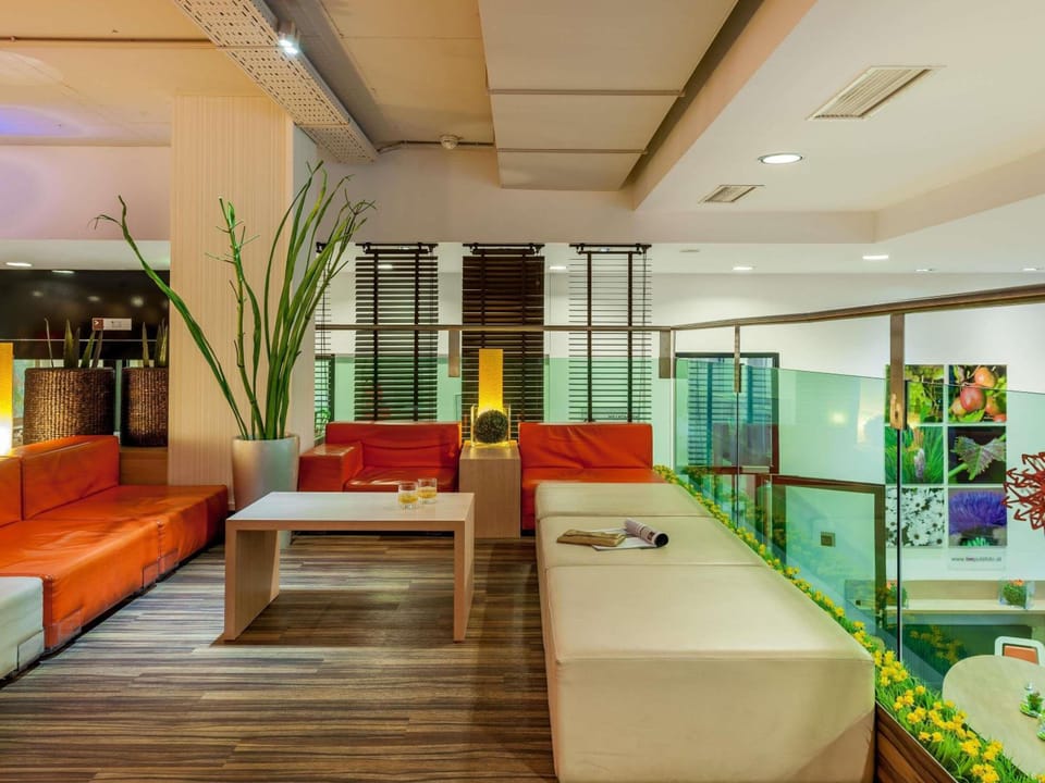 Bar/lounge