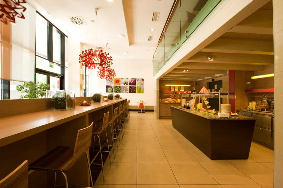 Bar/lounge