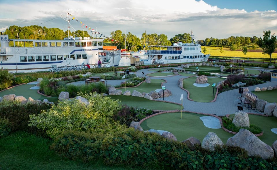Bergs Slussar Vandrarhem & Stugor Hostel in Sweden