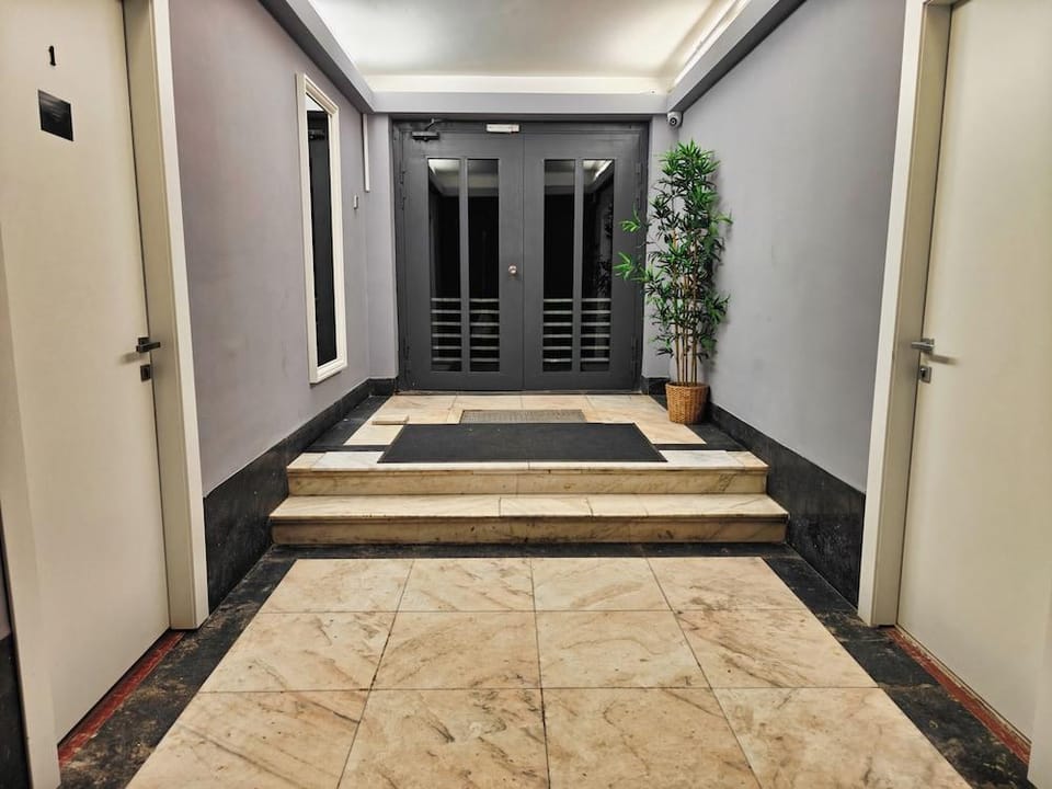 Piata Romana Suites - Pumo Properties Hotel in Bucharest