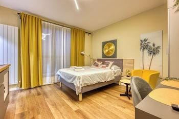 Piata Romana Suites - Pumo Properties Hotel in Bucharest