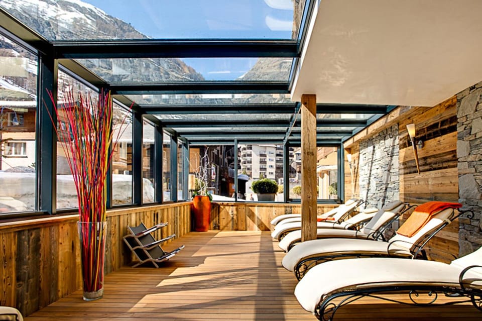Firefly Luxury Suites Hotel in Zermatt