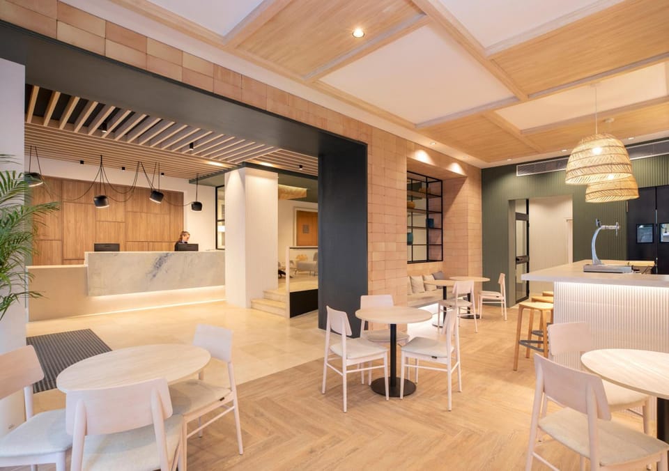 Bar/lounge