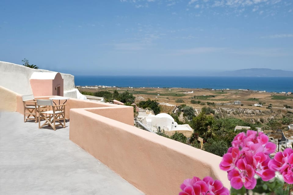 Ambelia Traditional Villas Apartment hotel in Santorini