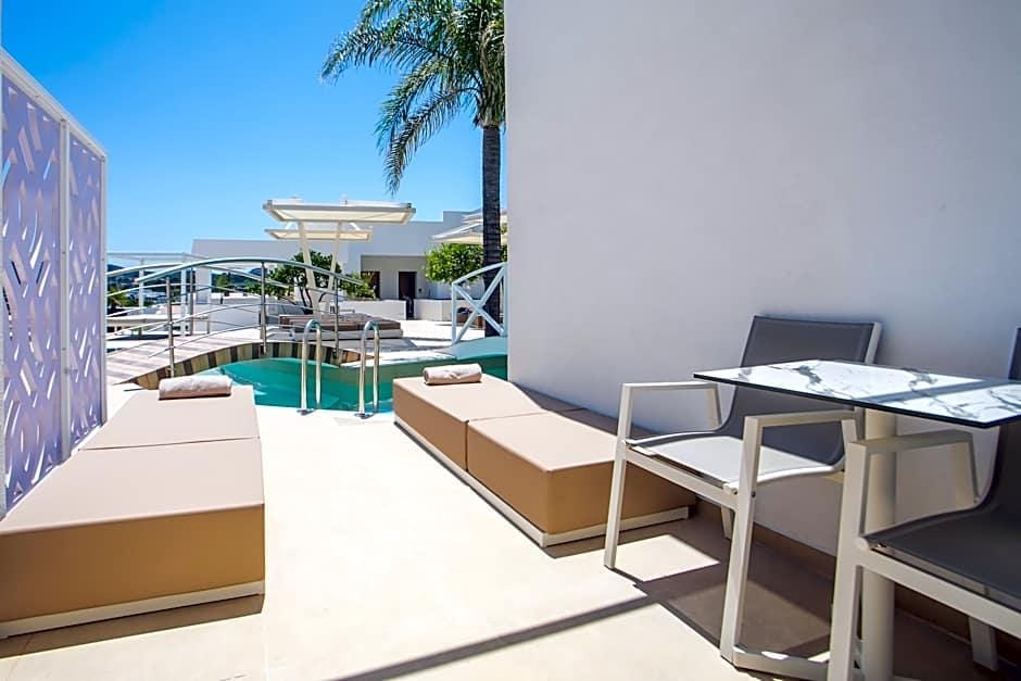 Castello di Cavaliere Suites Hotel in Decentralized Administration of the Aegean