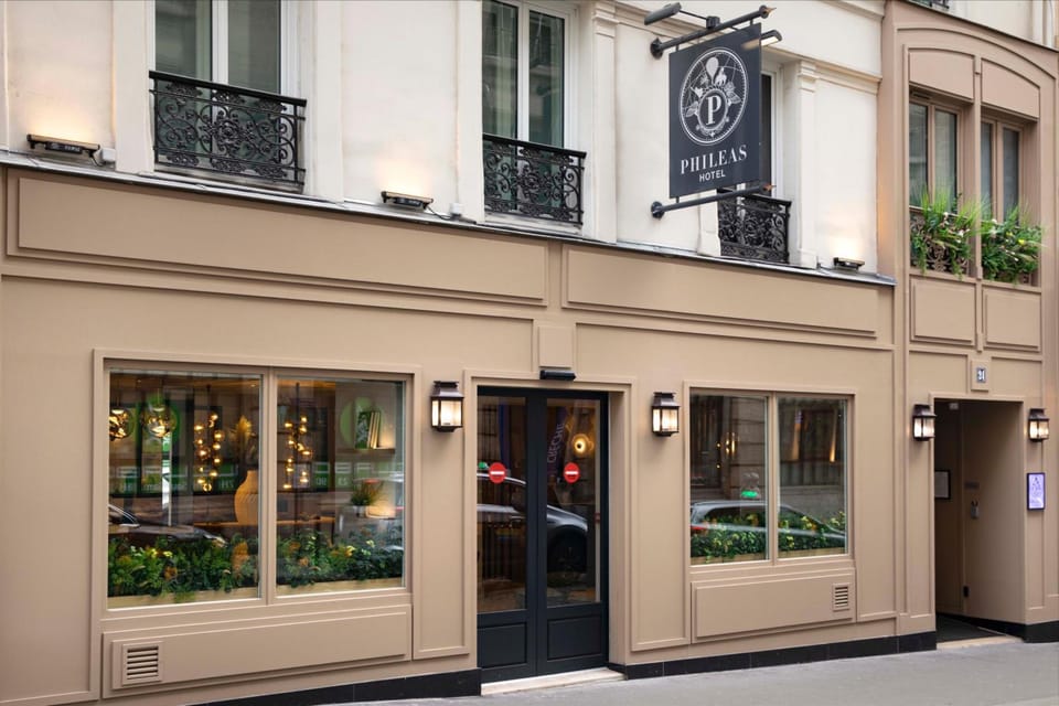 Hotel Philéas Lazare & Spa -Opéra Hotel in Paris