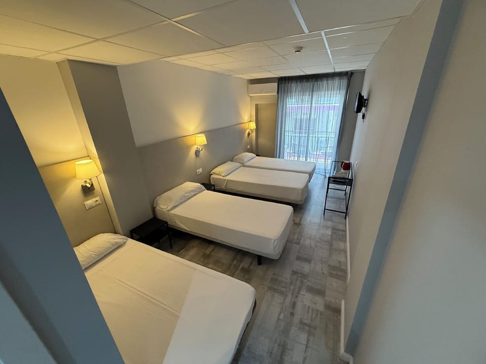 Hotel B and B Suites Hotel in Benidorm