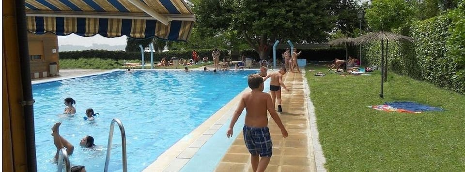 Camping Rural Fuente de Piedra Hotel in Andalusia