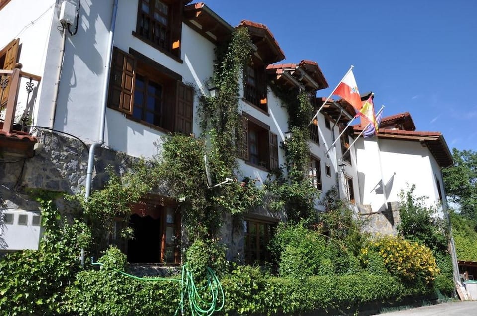 Hotel Rural La Posada El Sestil Hotel in Cantabria