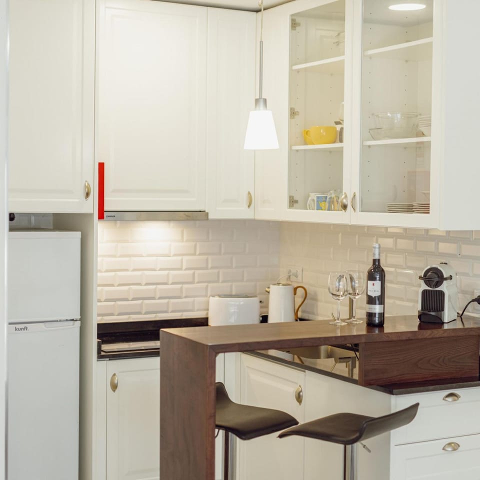 Pateo IN Lapa City Center by Vacationy Hotel in Porto