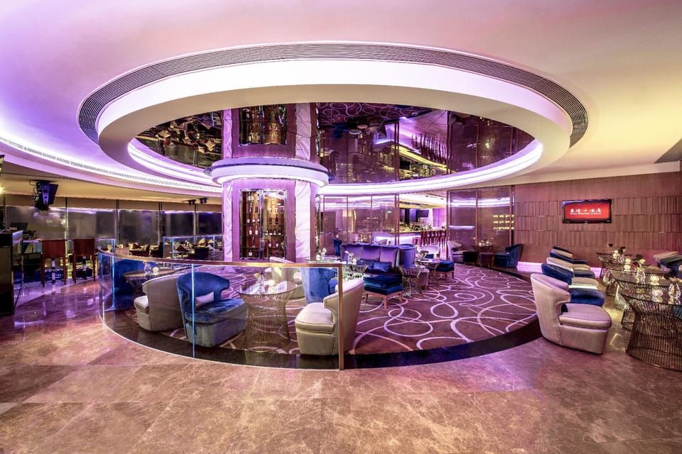 Bar/lounge