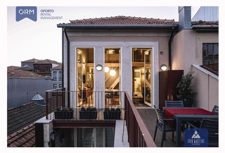 ORM - Almada Terrace Apartment Hotel in Porto