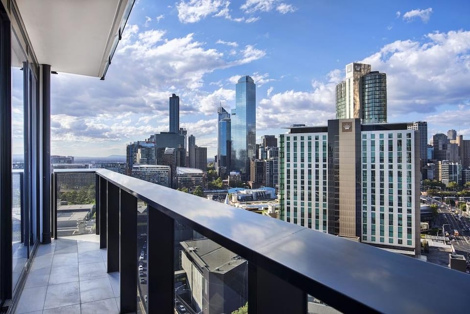 Nook Melbourne Bank Tower Apartments Hotel in Southbank