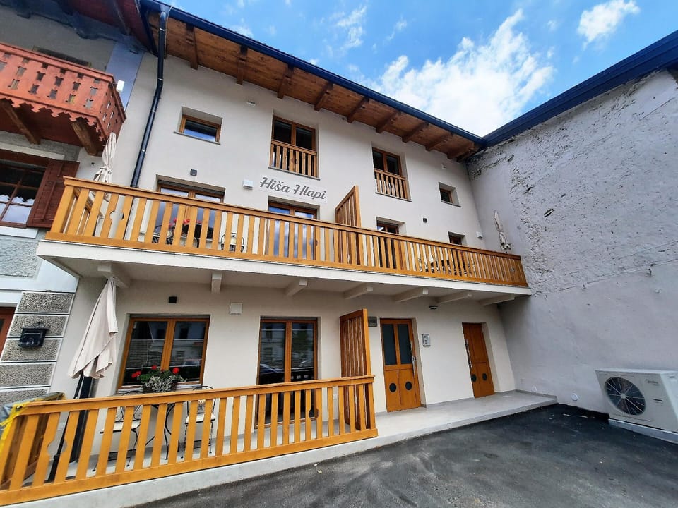 Apartments Hlapi Hotel in Friuli-Venezia Giulia