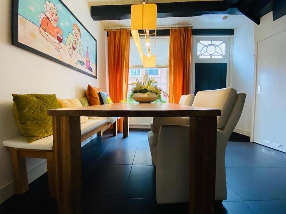 City Guesthouse De Rozenboom Hotel in Leeuwarden