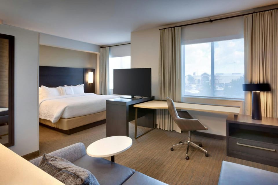 Residence Inn by Marriott Lincolnwood Hotel in Lincolnwood