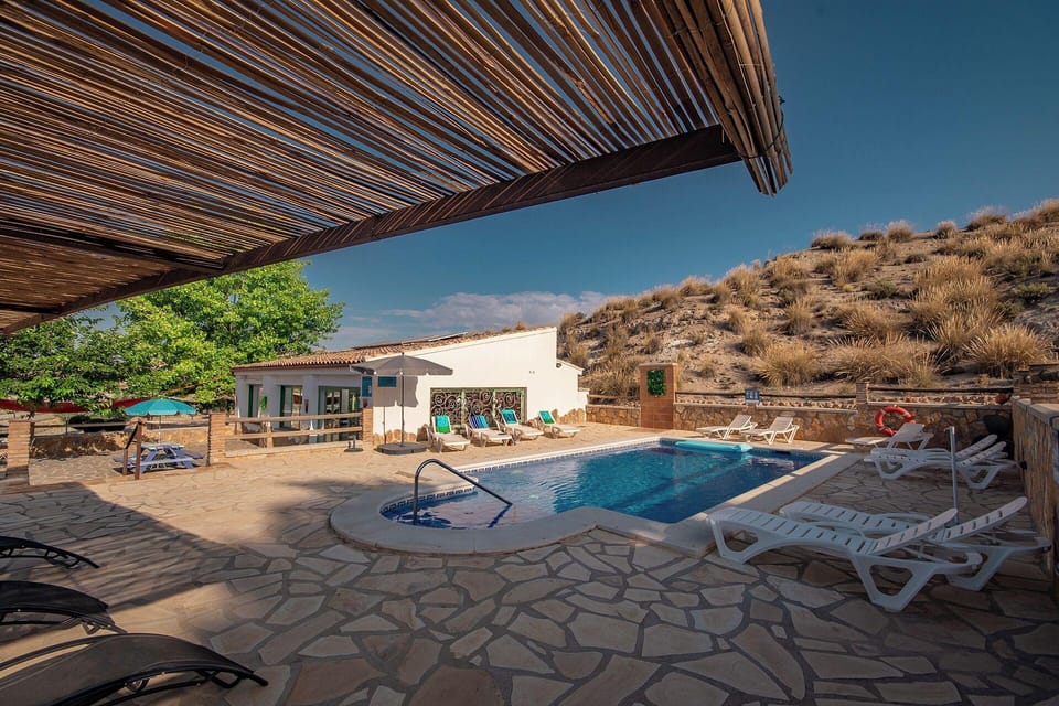 CUEVAS VICTORIA Hotel in Andalusia