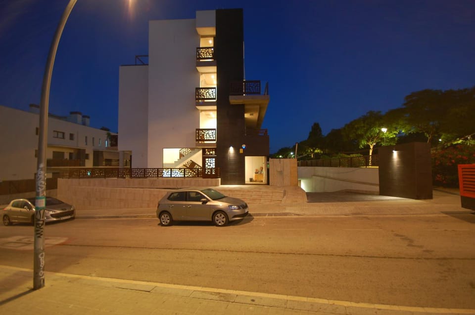 Resort Sitges Apartment Free Parking Apartment hotel in Sitges