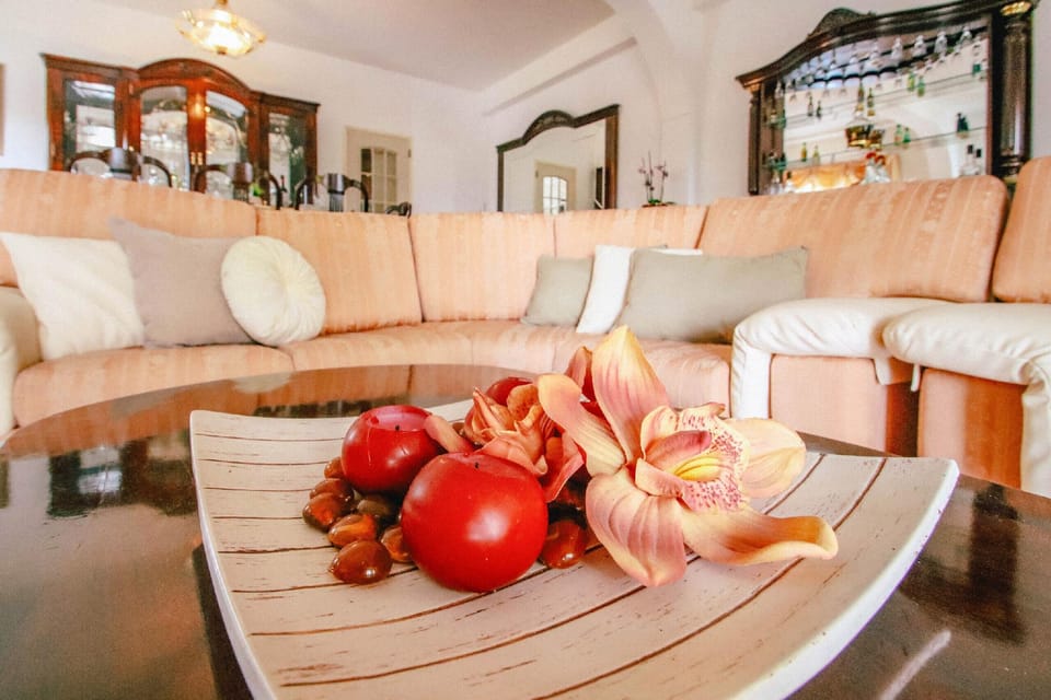 Villa Monchique Royal Hotel in Faro District