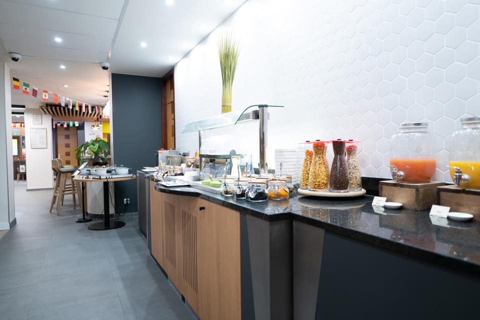 Holiday Inn Calais By IHG Hotel in Calais