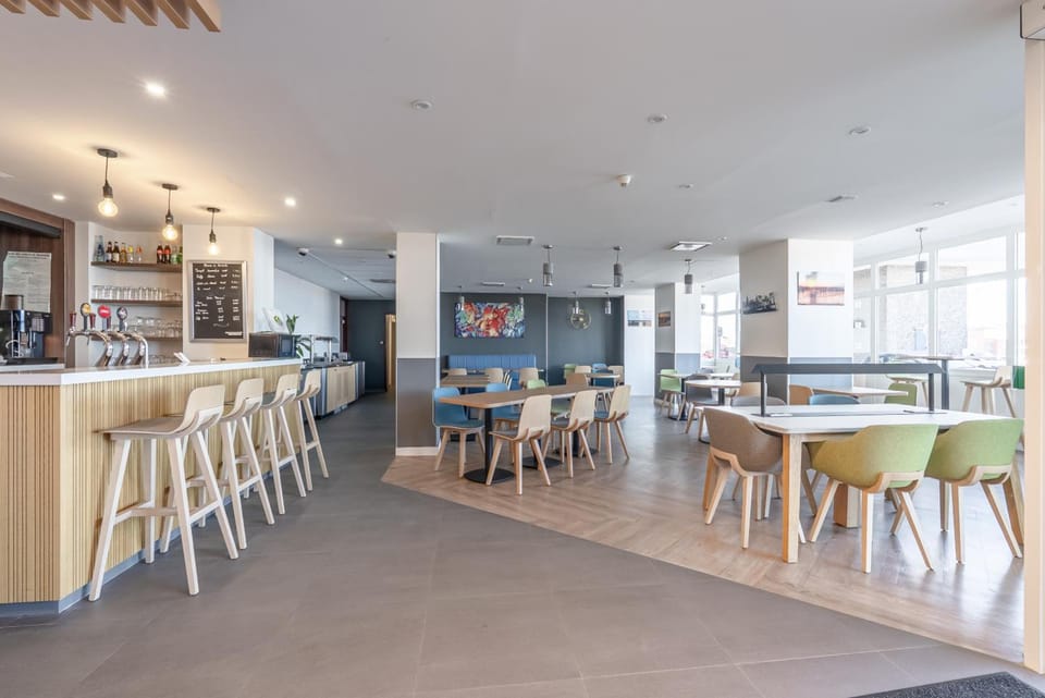 Holiday Inn Calais By IHG Hotel in Calais