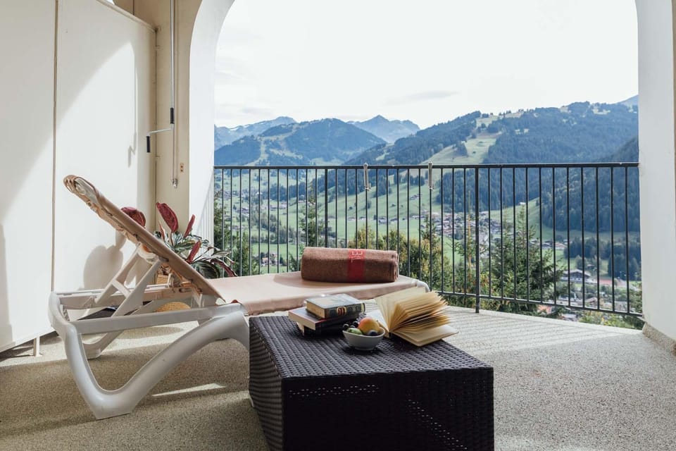 Panorama Hotel Solsana Hotel in Saanen