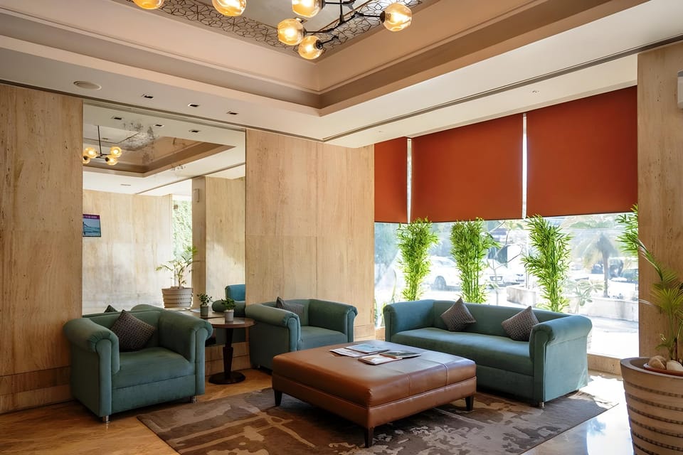 Royal Orchid Central Jaipur, Bani Park Hotel in Jaipur
