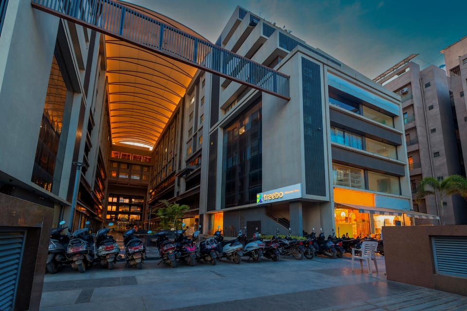 Treebo Welcome Stay Hotel in Vadodara