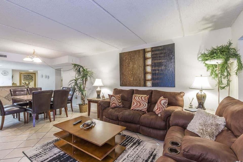 Saida Towers Iii- 3101 3 Bedroom Condo by RedAwning Hotel in South Padre Island