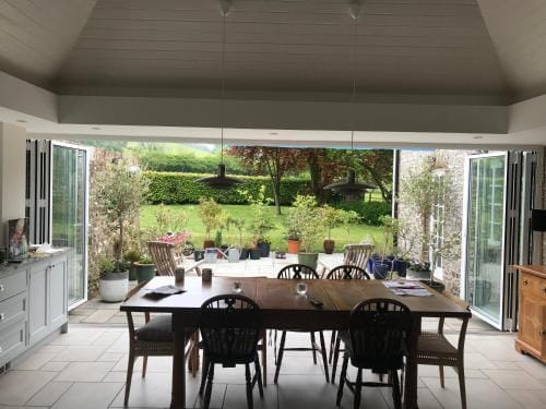 Charlton End - Goodwood Events Hotel in Chichester District