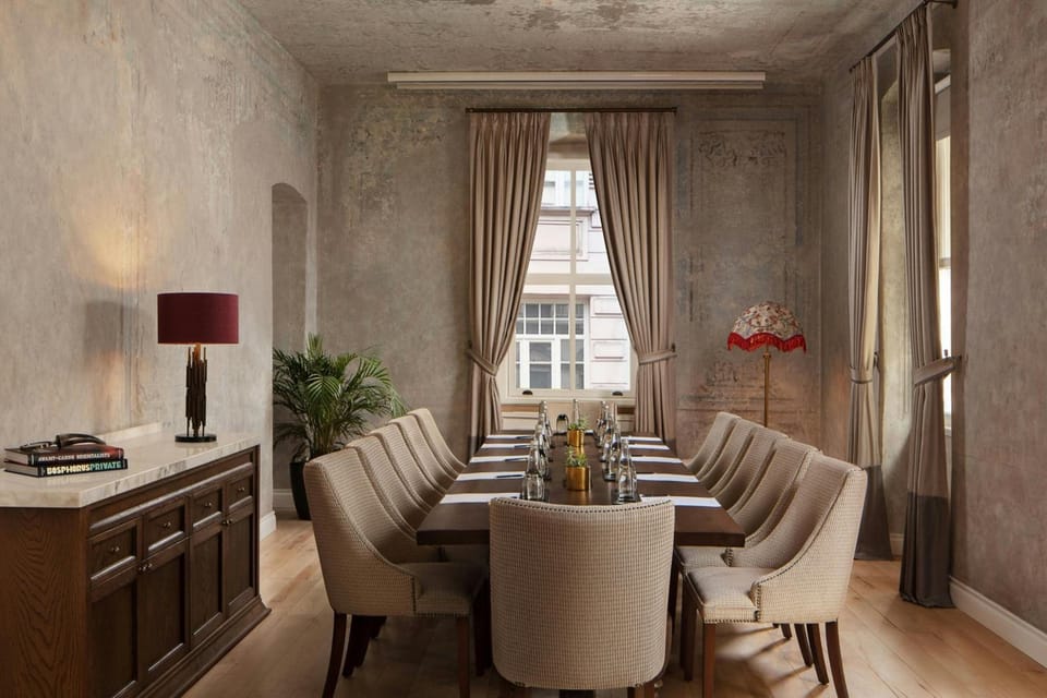 Meeting room / ballrooms