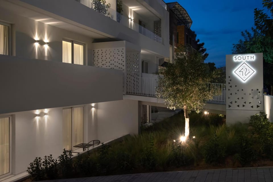 Glyfada South42 Hotel in South Athens
