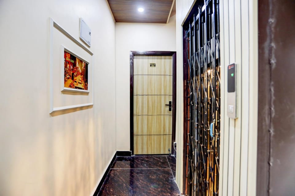 Ashirwad Residency Hotel in Varanasi